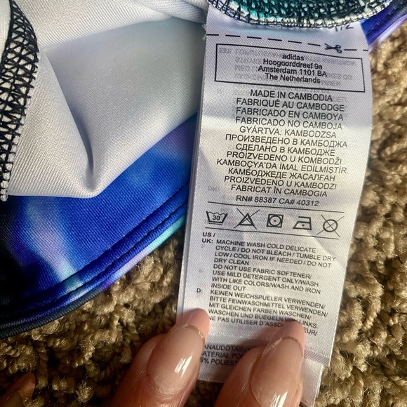 🦋 NWT Adidas Feel Brilliant Aeroready, Zoe Saldana Collection, L - Picture 10 of 10